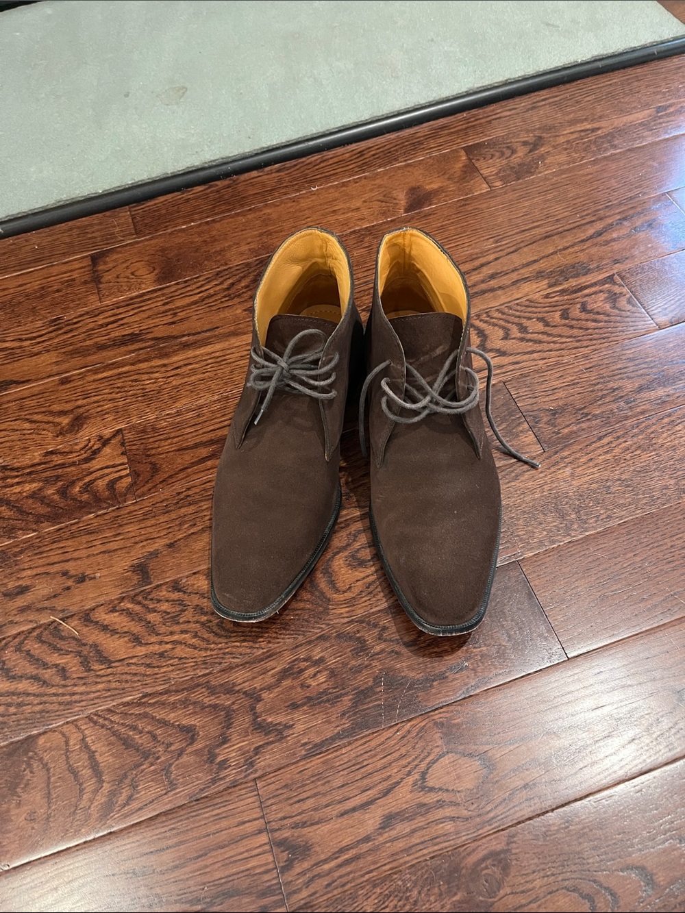 Carlos Santana Dark Brown leather Suede Chukka Boots with Yellow Lining